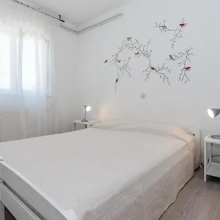 Apartment In With House Sea View Jezera