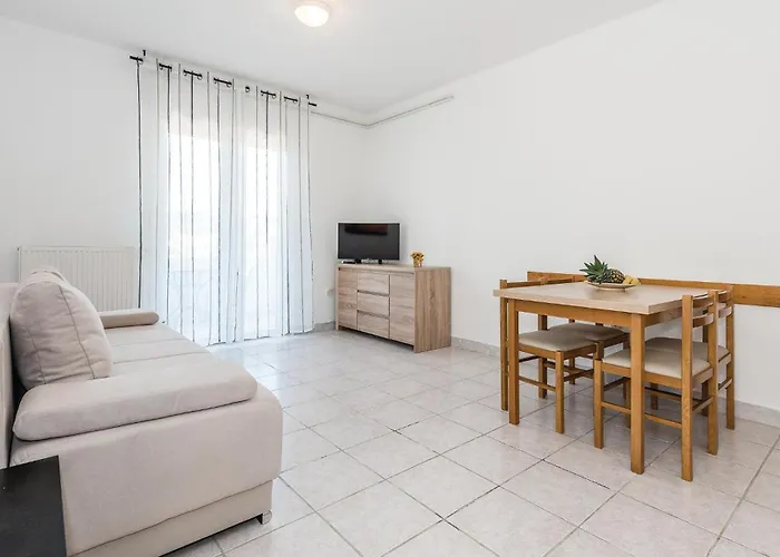 One-bedroom In Jezera